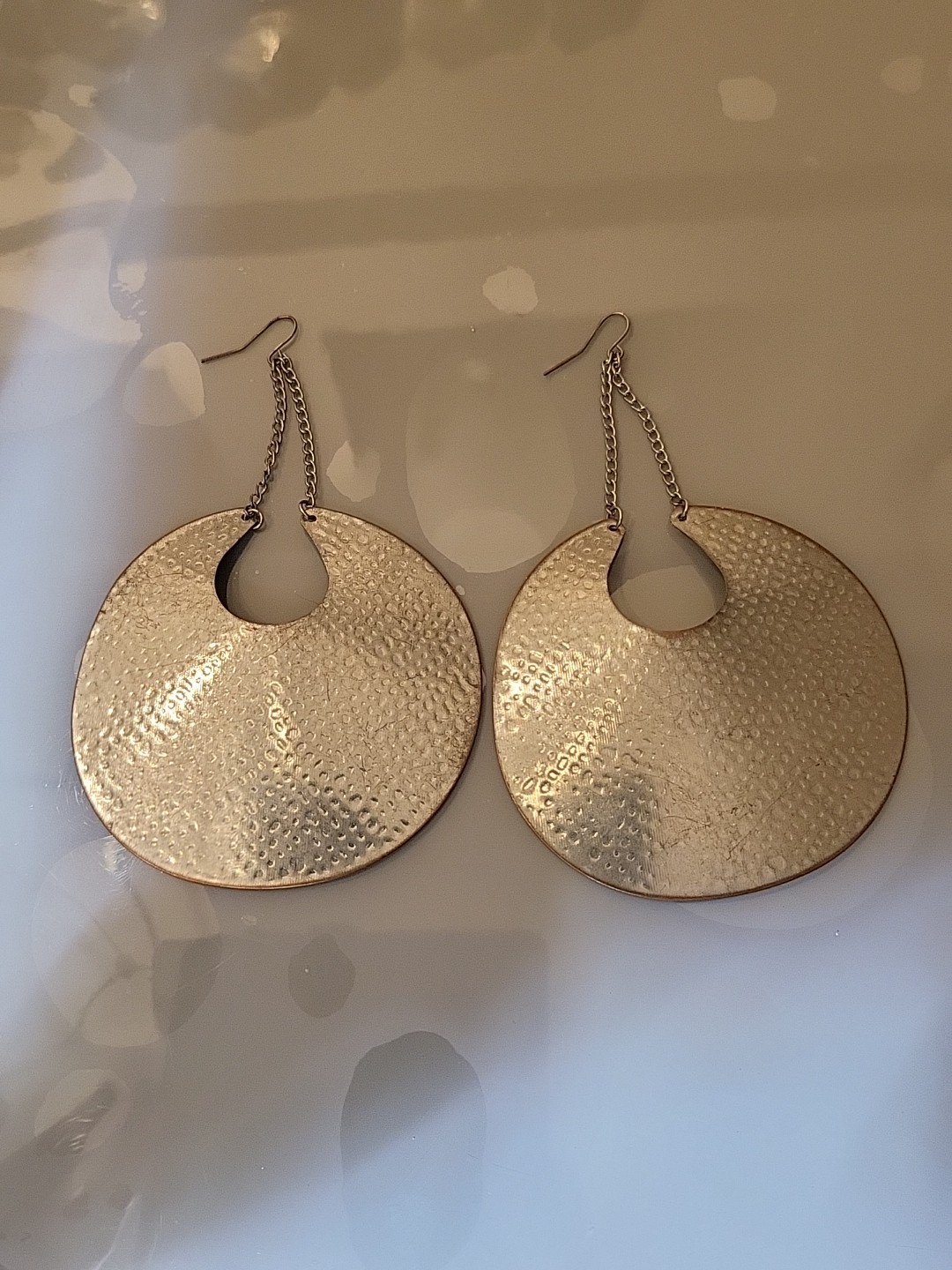 Vintage Handmade Artist Silver Tone Crescent Moon Earrings Hammered Metal Lg L20