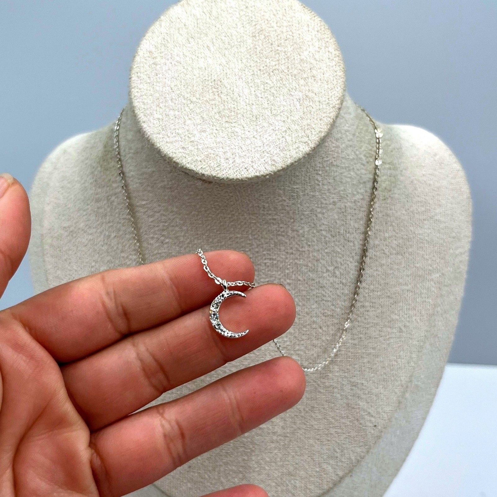 Vintage Silver Tone Crescent Moon Pendant Necklace Rhinestone Dainty Minimalist