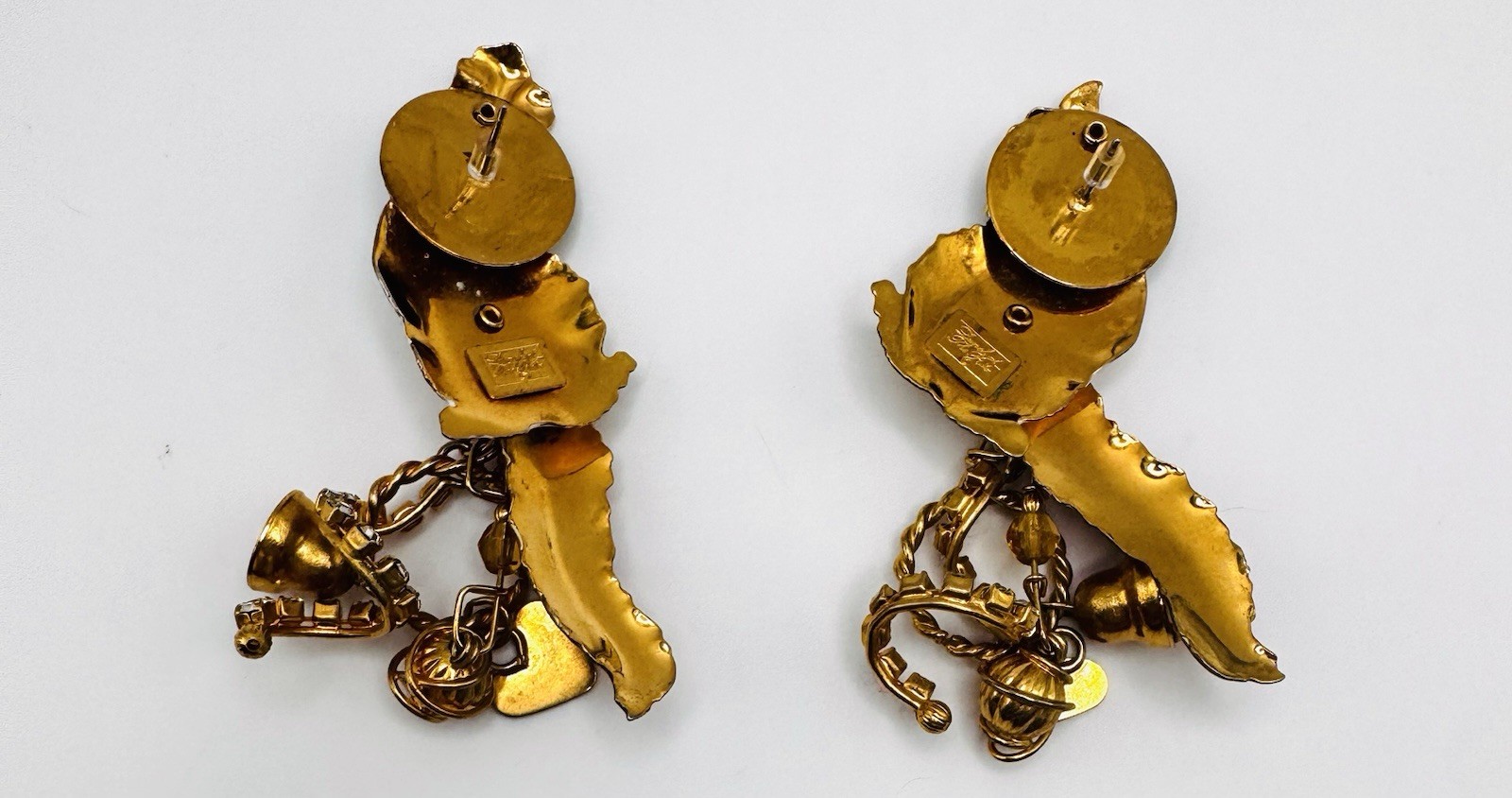 Vintage Lunch At The Ritz Cat Earrings Signed Moveable Rhinestone Bells Hearts