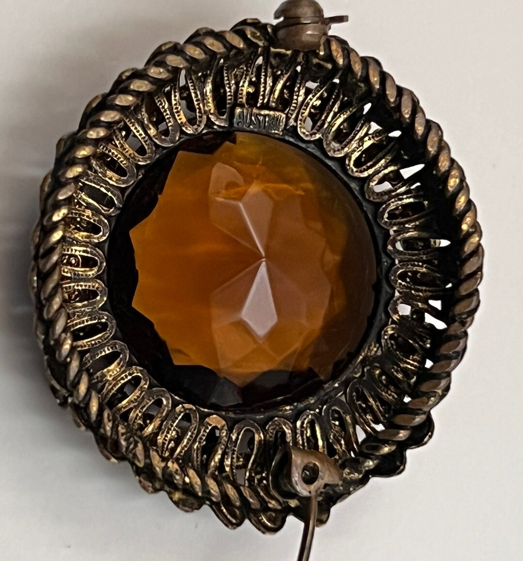 Vintage Austria Golden Brown Dark Amber Filigree Gold Tone Pin Brooch Bent Edge