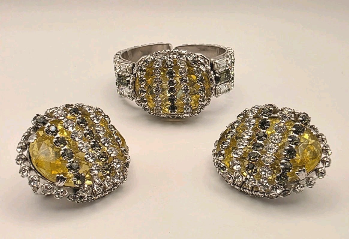 Vintage Unsigned Hobe Yellow/Grey/Clear Crystal Layered Cuff Bracelet/Earrings