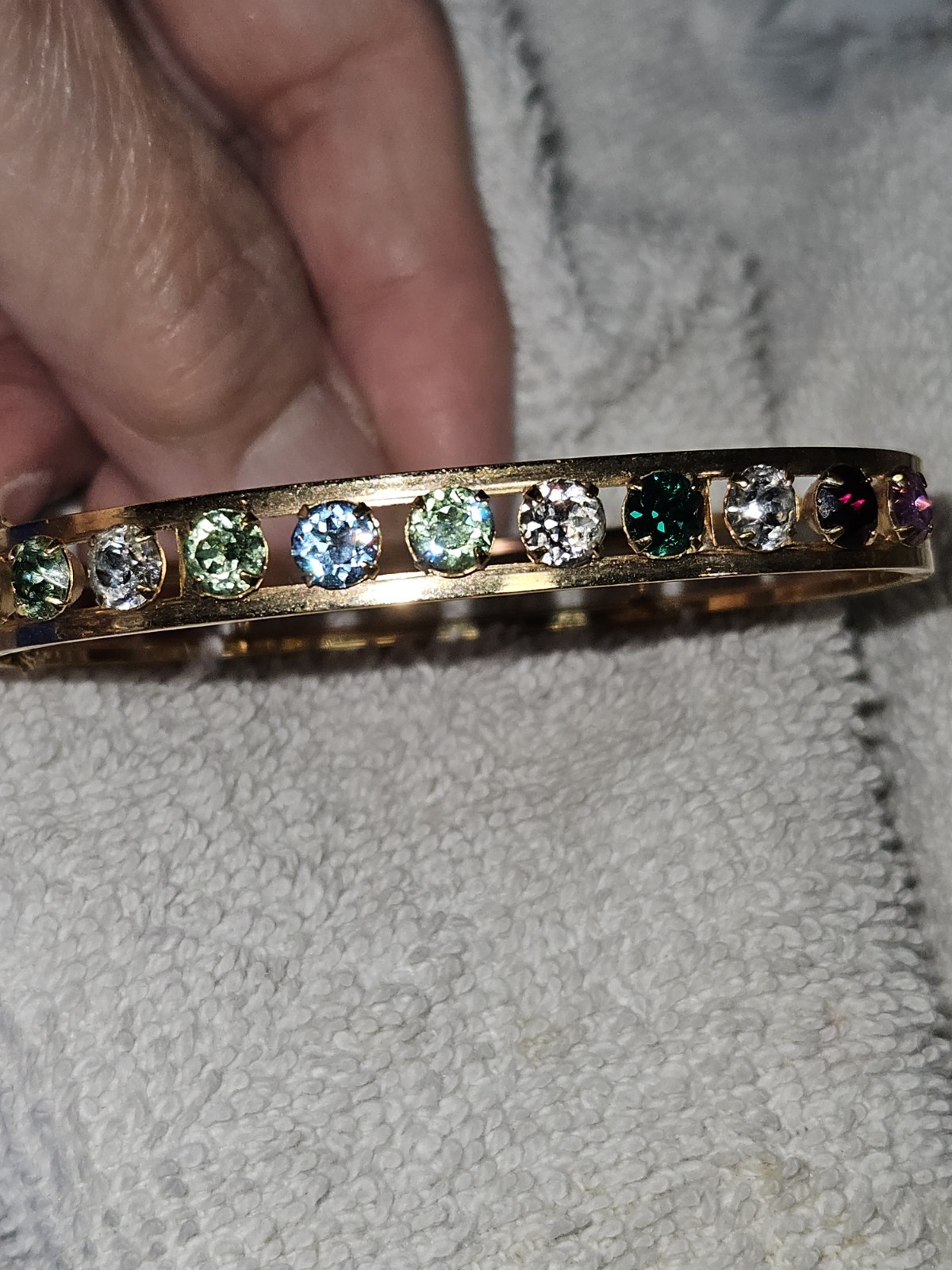 Vintage Van Dell Gold Toned Bangle Bracelet w Sparkling Stones