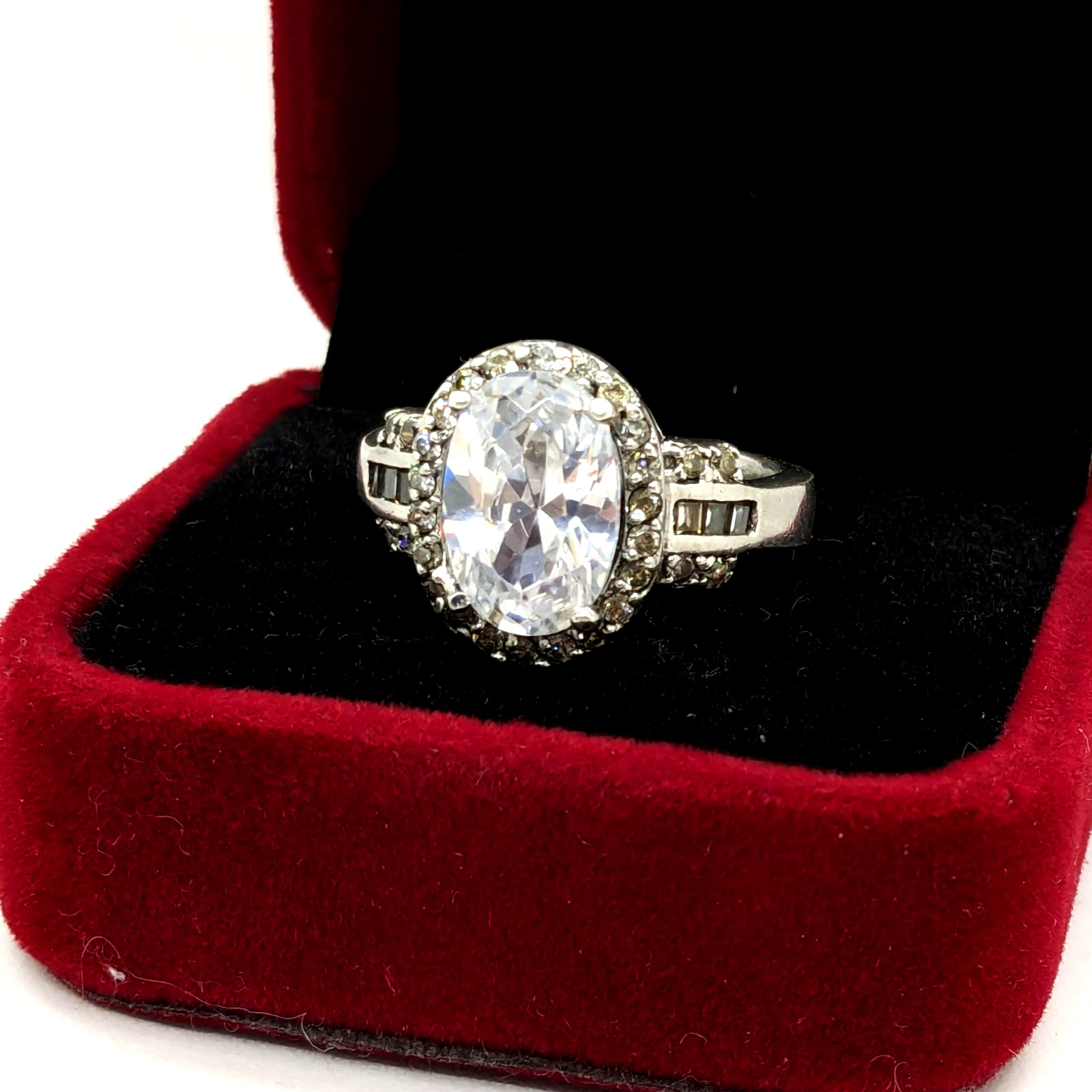 Vintage Elegant RING Silver 925 with Big Bright Stone -size: 8.25US (18mm) | #91