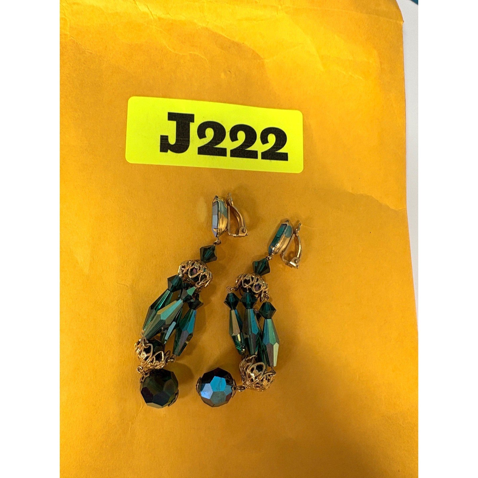 Vintage Emerald Green AB Crystal Dangle Clip On Earrings Gold Tone Filigree 3.5″