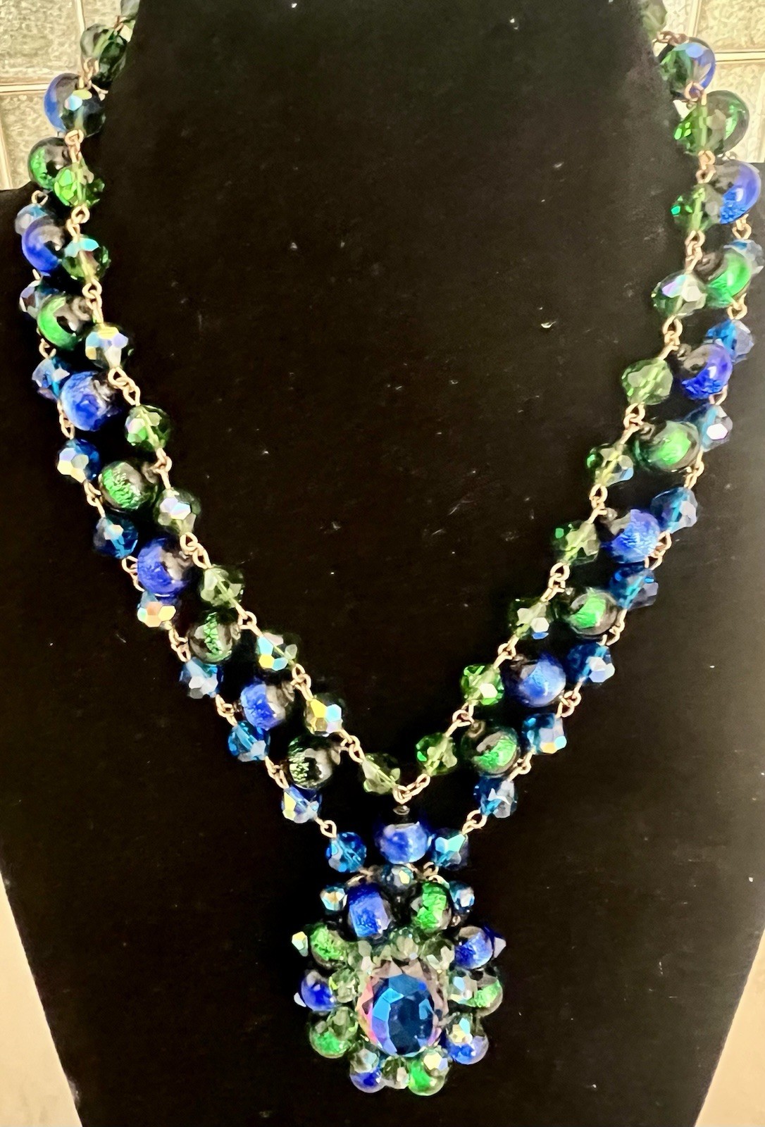GORGEOUS VTG STATEMENT DESIGNER NECKLACE VENETIAN FOILED BLUE/GREEN GLASS BEADS