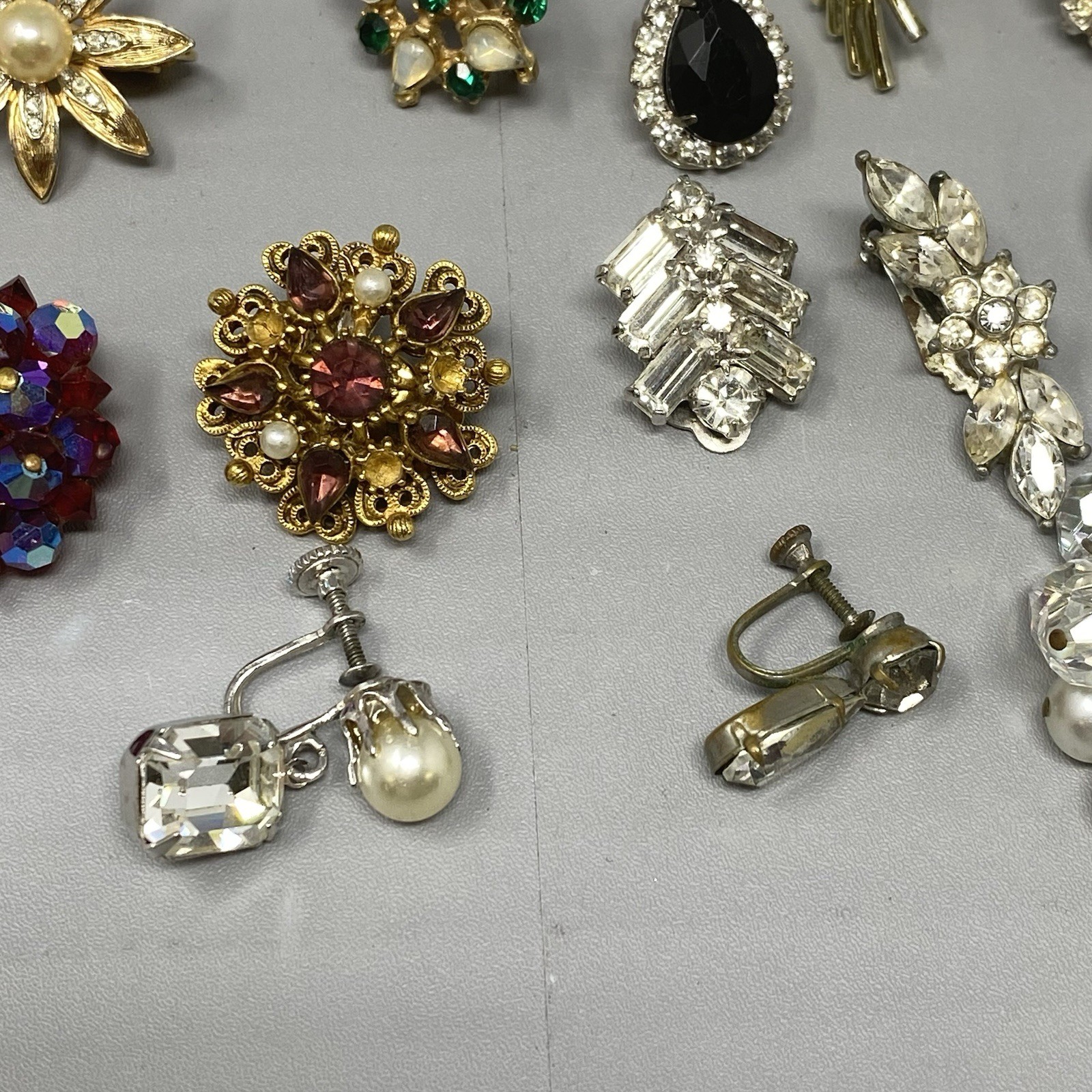 VTG Rhinestone Single Earring Lot 20 Astro Nolan Miller Florenza Trifari Coro