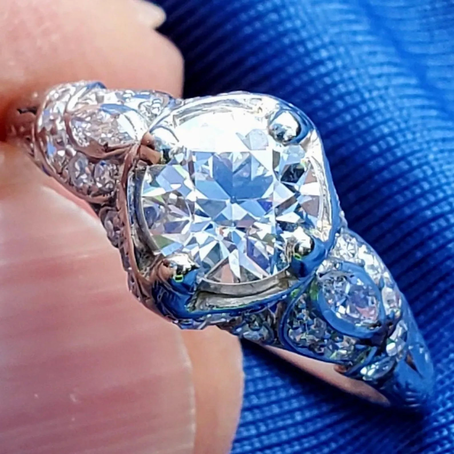 Original EARTH MINED DIAMOND Deco Engagement Ring Vintage PLATINUM Solitaire 2CT