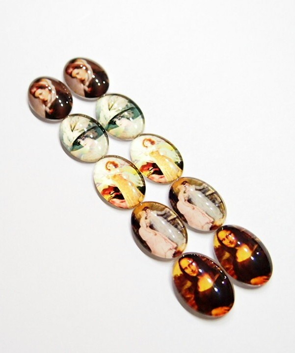 10 of 25x18mm Glass Victorian Art Deco Women Cameos, 5 Different Scenes, Nice