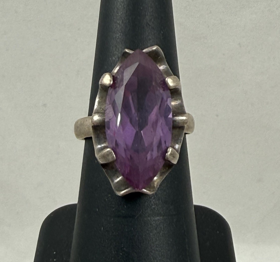 Vintage Taxco Mexico Sterling Silver￼Purple Lab Sapphire Ring Size 6.5