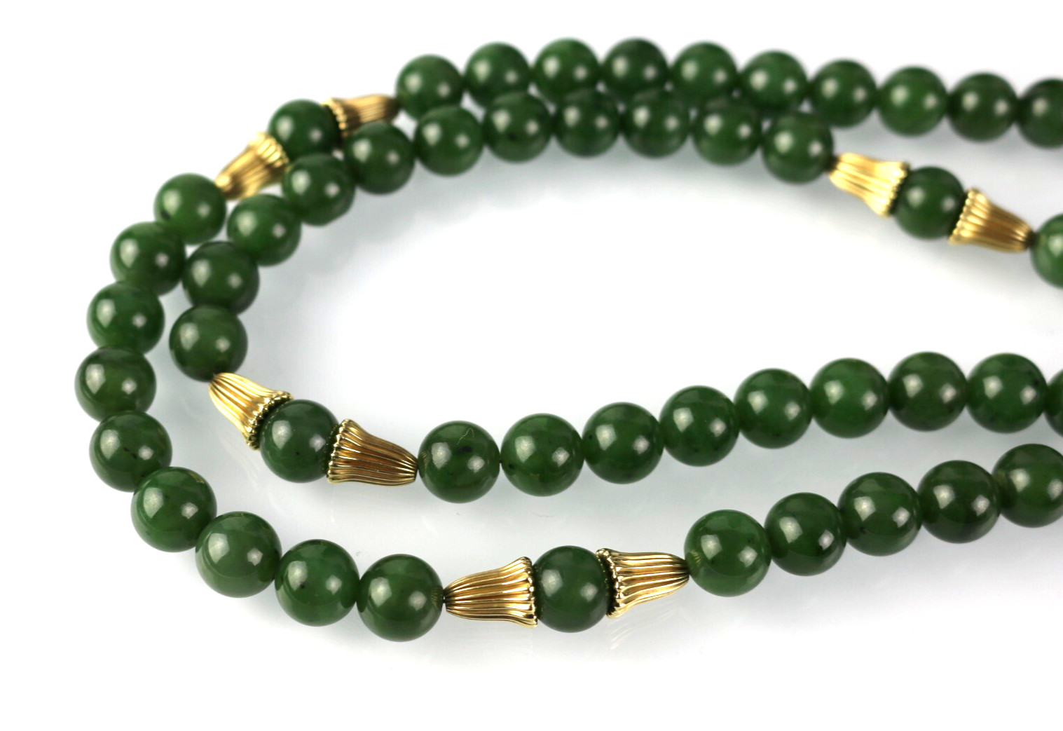 VTG 10mm Natural Nephrite Jade & Gold Plated Spacer Long Necklace 35″ 129.5g