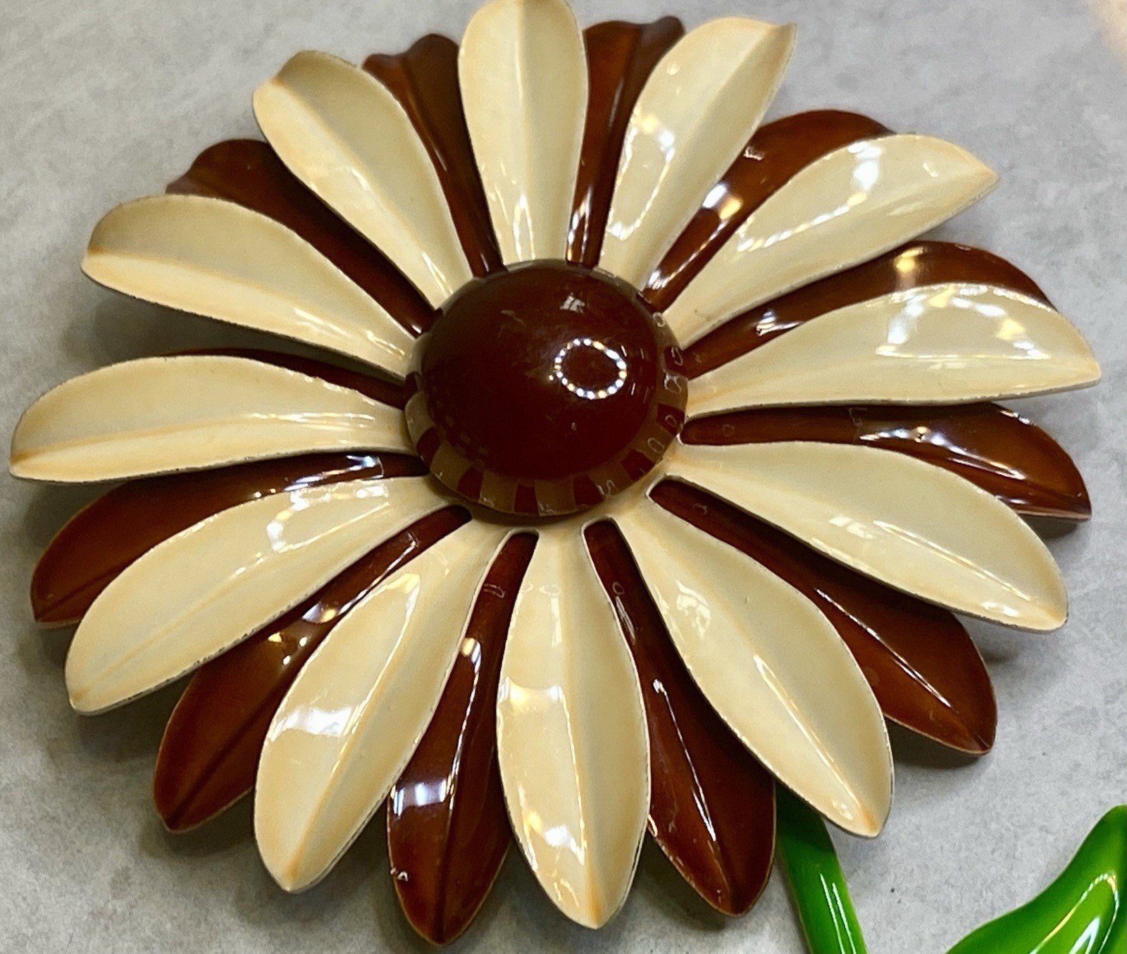 Vintage 60s Brooch Enameled Daisy Flower Cream Burnt Orange 4.25”