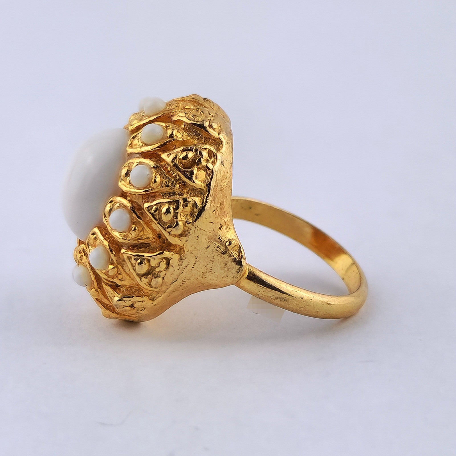 Vintage Gold Tone White Cabochon Adjustable Statement Cocktail Ring