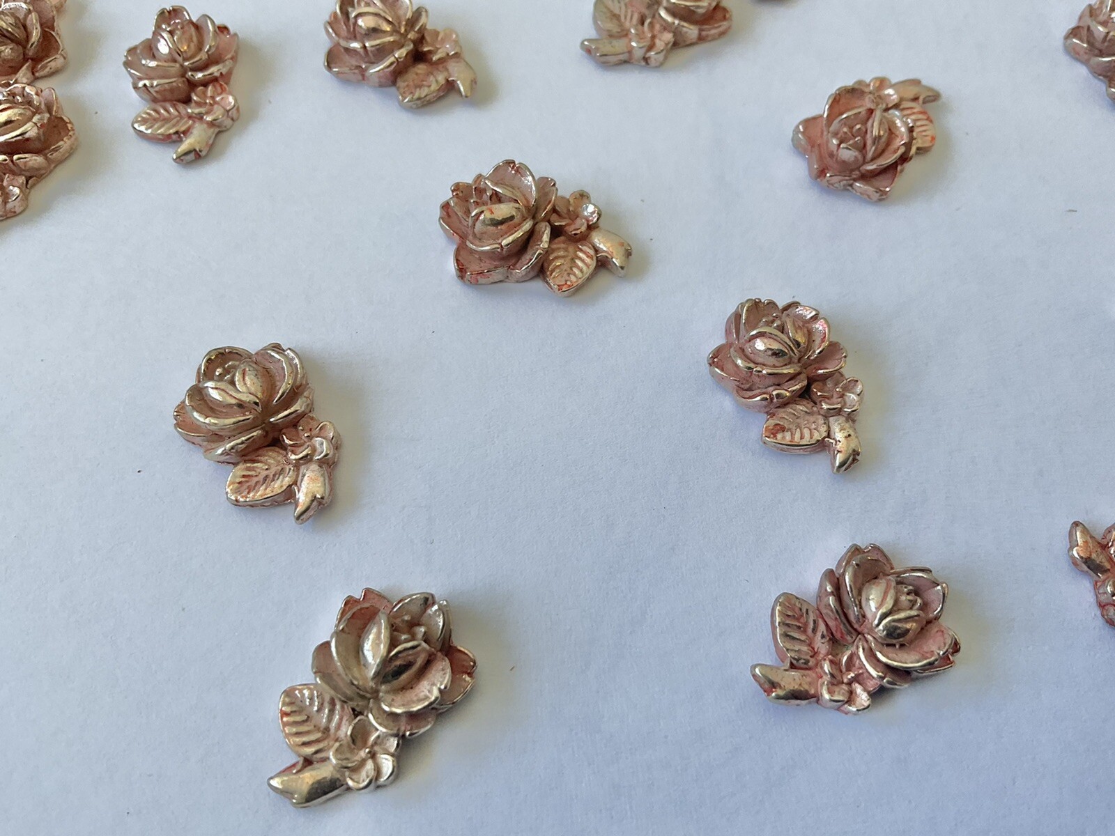25 MM Vintage Japanese RoseSilver Plastic Metallic Flower FlatBack Plated 36 Pc