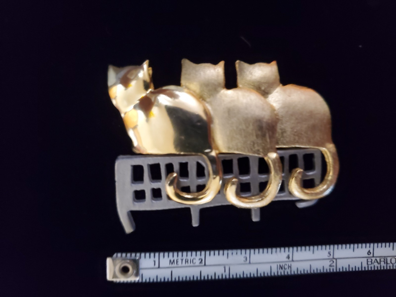 Vintage Ultra Craft Signed Gold & Silver Tone Cat Brooch Pin Gift Unisex Adult