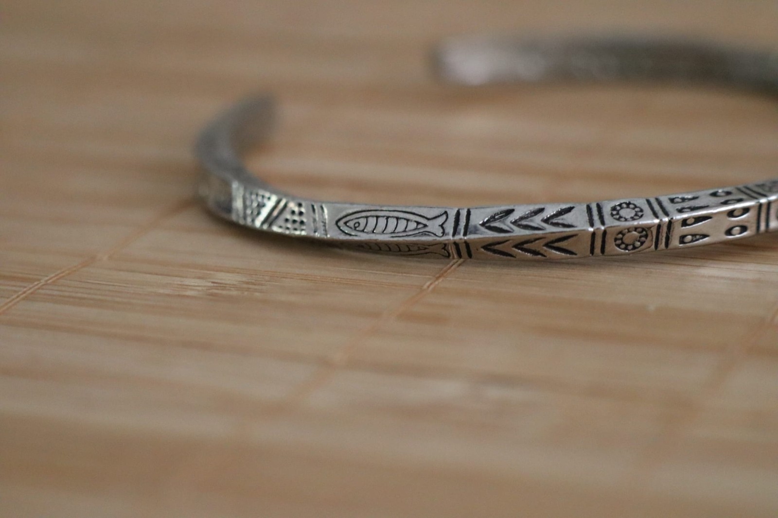 Vintage Tribal Silver Tone Cuff Bracelet Men’s Ethnic Engraved Adjustable