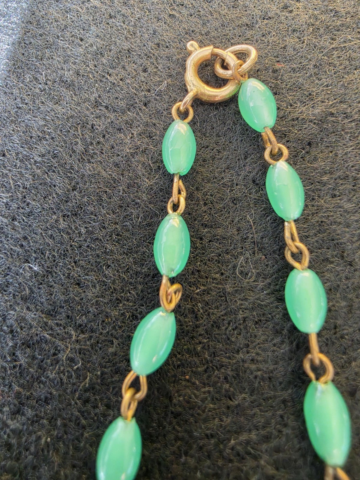 Beautiful Vintage Mid-Century 1940s/1950s Floral Ivy Bib Choker Necklace – 15…
