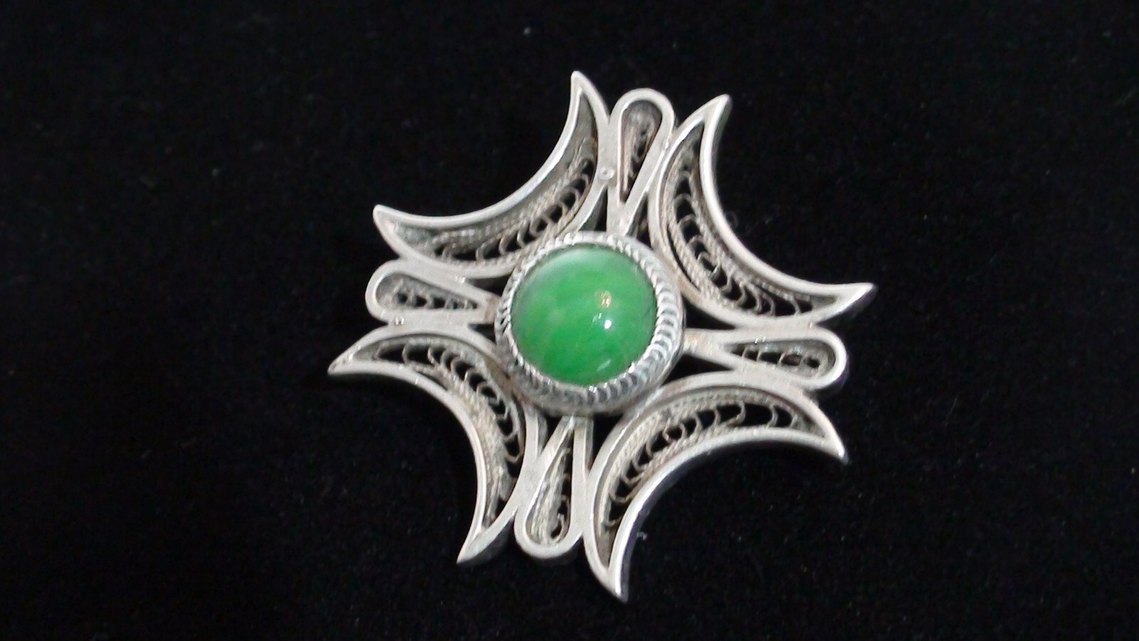 800 Silver Vintage Egypt Filigree and Green Stone Pendant