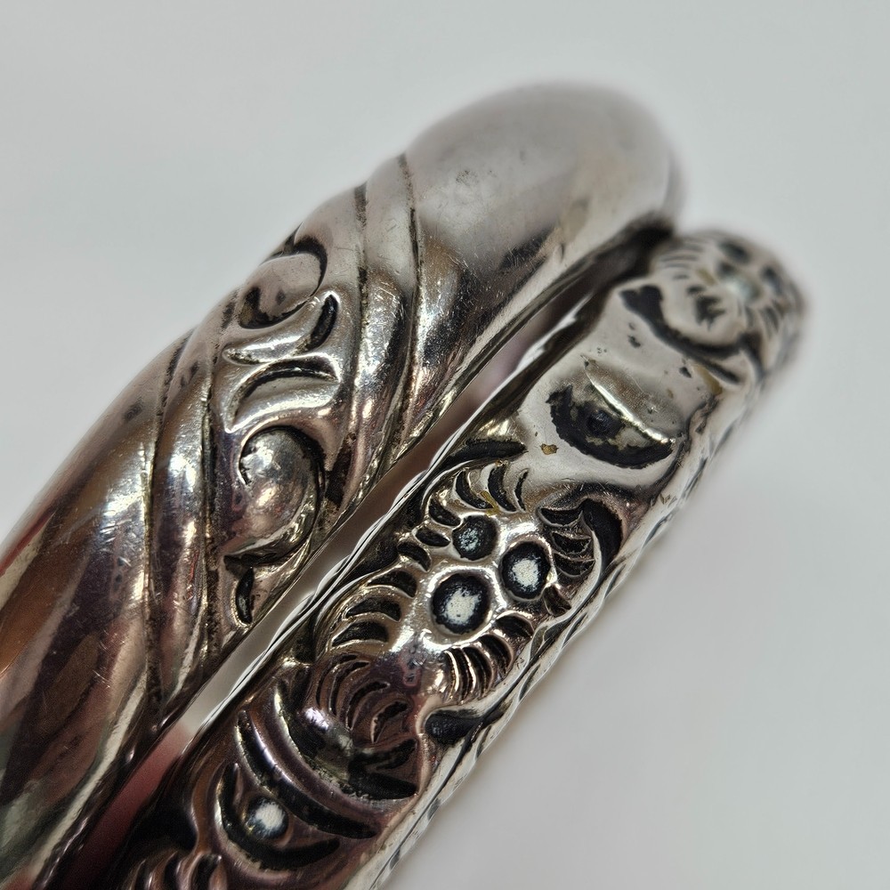 VINTAGE Silver Plated Engraved Chinese Export Rattle Wedding Bangle Bracelet Set
