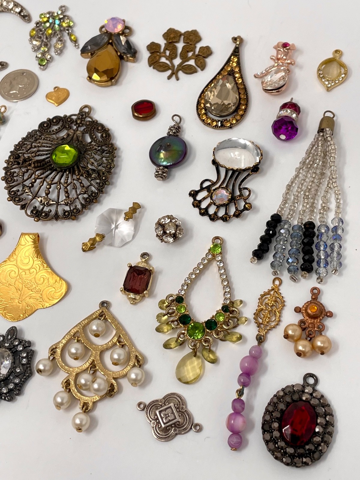 Lot Vtg & Modern Victorian Art Deco Style Pendants Findings Jewelry Craft J1