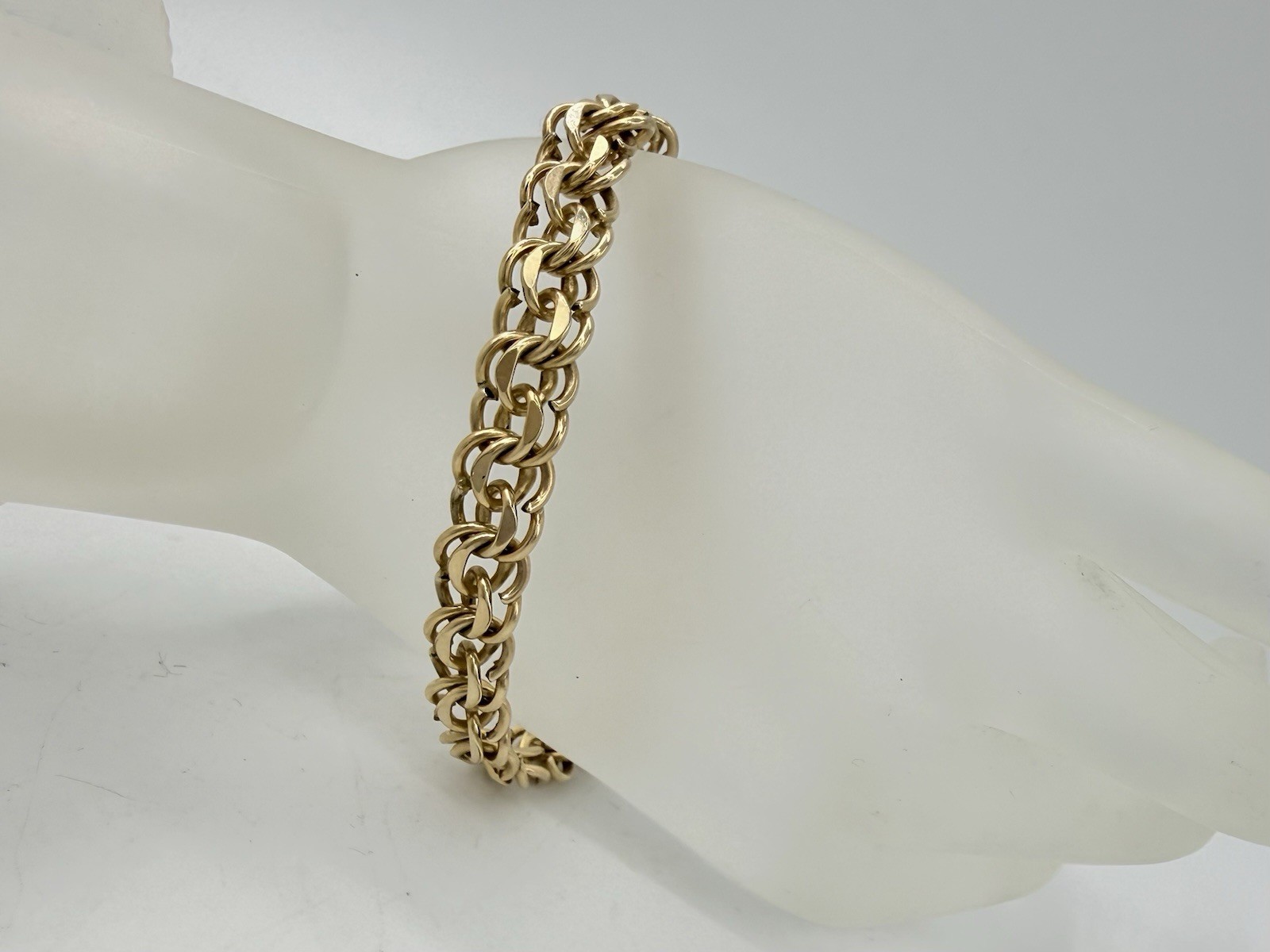 12K Gold Filled Vintage Double Link Charm Bracelet With Safety Chain 7.5in.