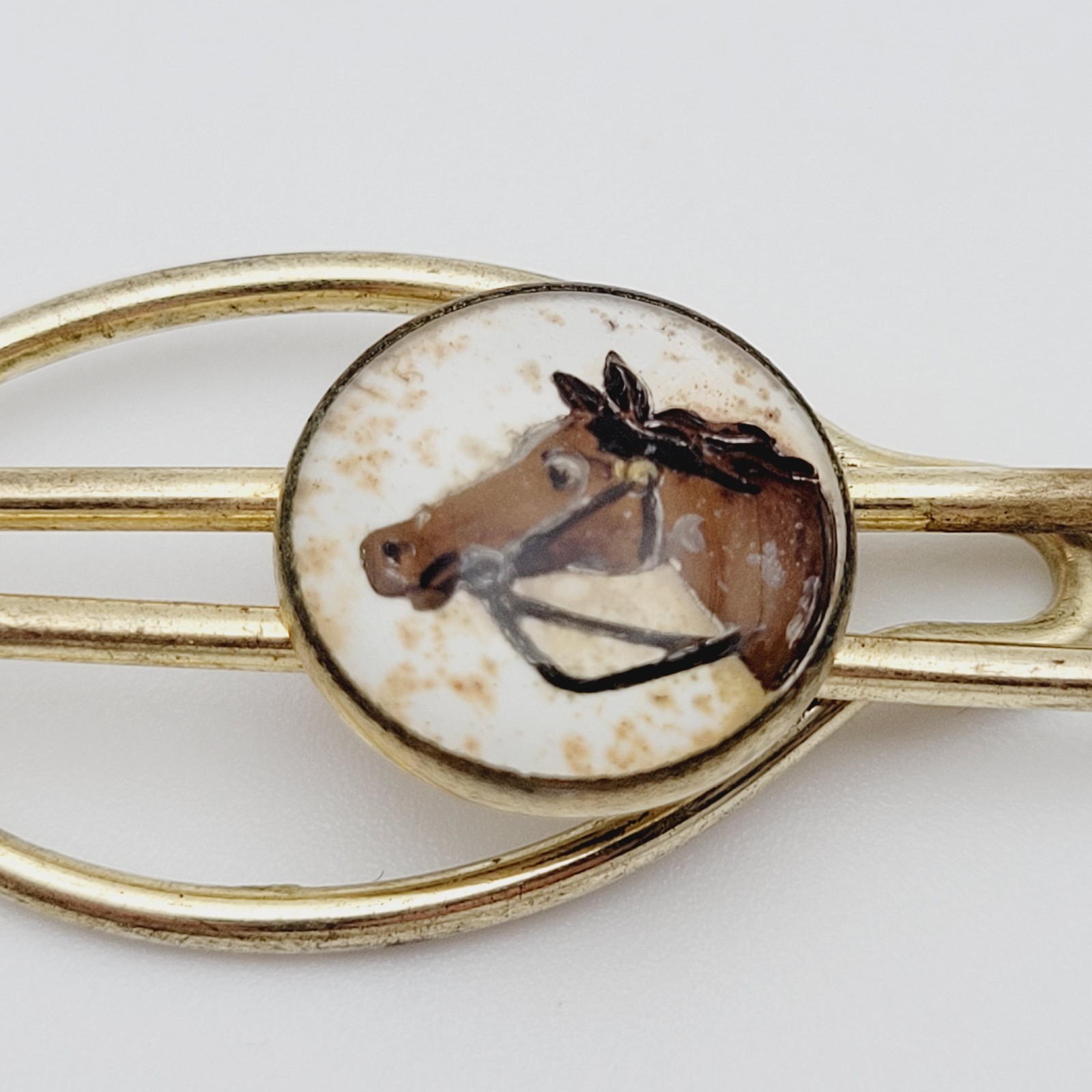 Horse Equestrian Western Reverse Painted Cameo Gold Tone Tie Clasp Bar Clip Worn