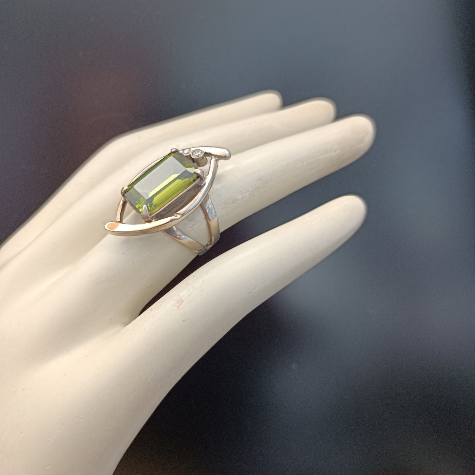 Modernist Statement Ring Sterling Silver Olive Green Stone Rolled Gold Cocktail