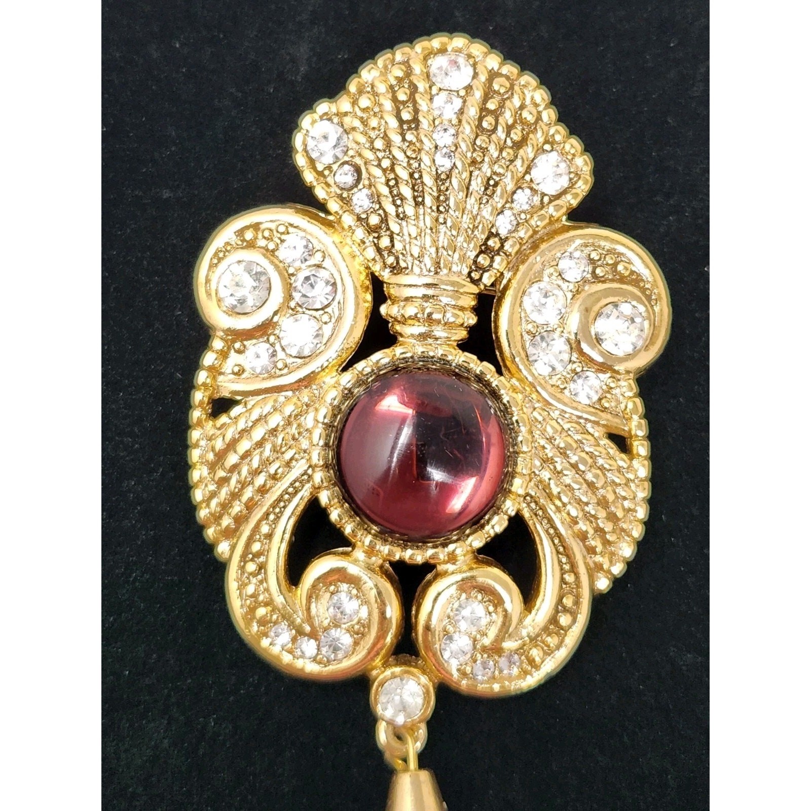 Jeff Lieb Purple Cabochon Gold Tone Brooch Pin Rhinestones Faux Pearl Drop VTG