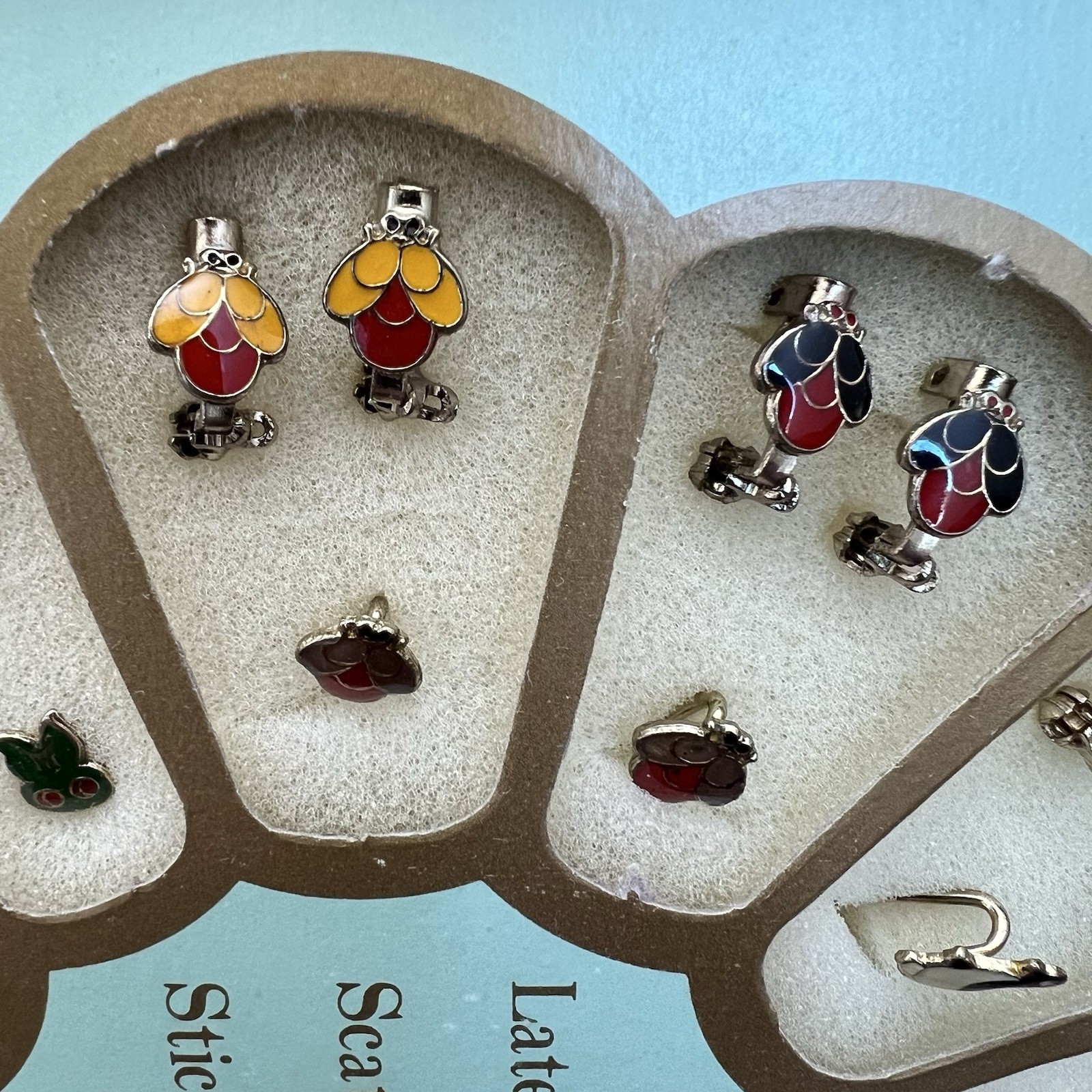 Lot Of Deco Retro & Vintage Small Scatter & Stick Pins Various Designs & Animals