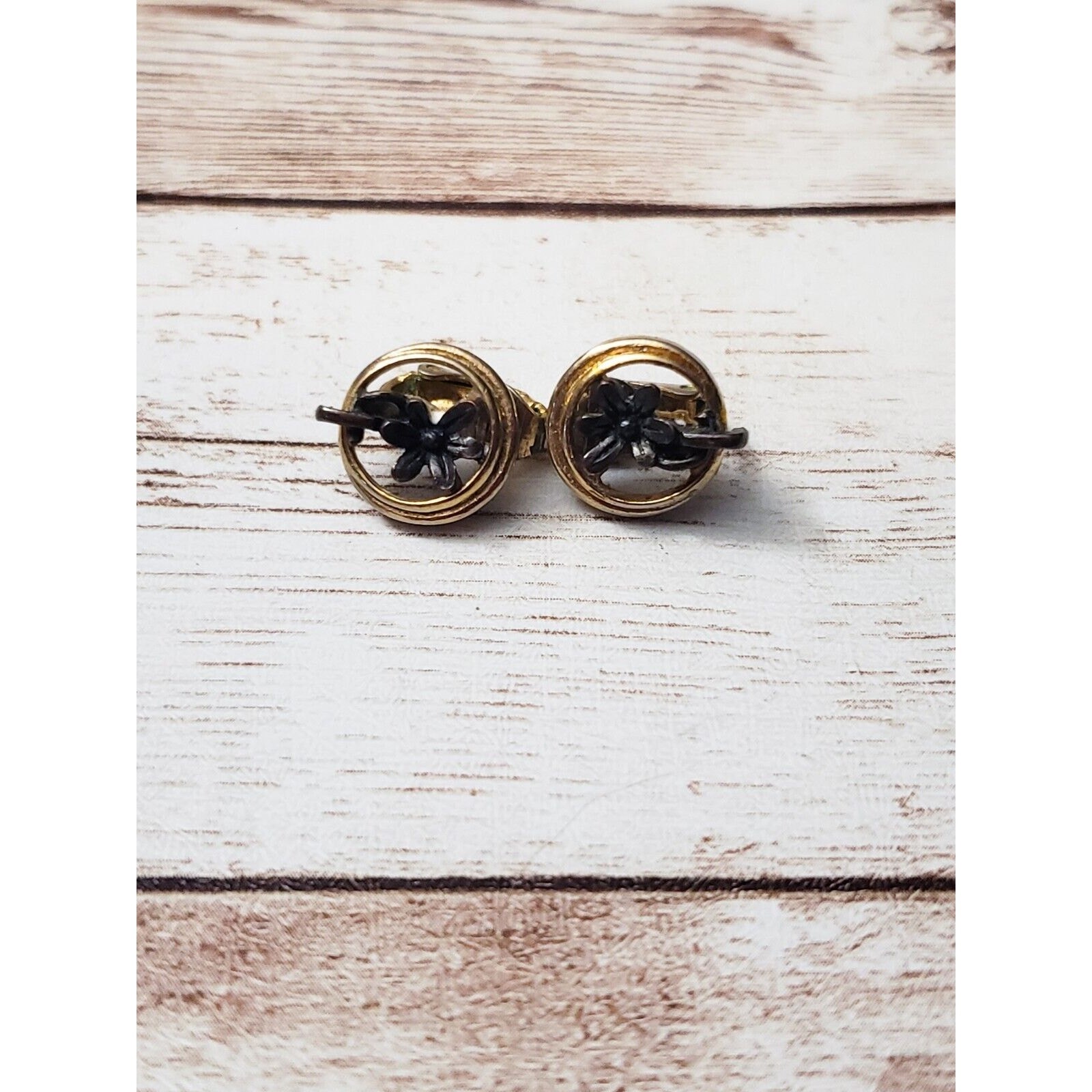 Vintage Clip On Earrings – Small Gold Tone Circle with Dark Grey Flowers