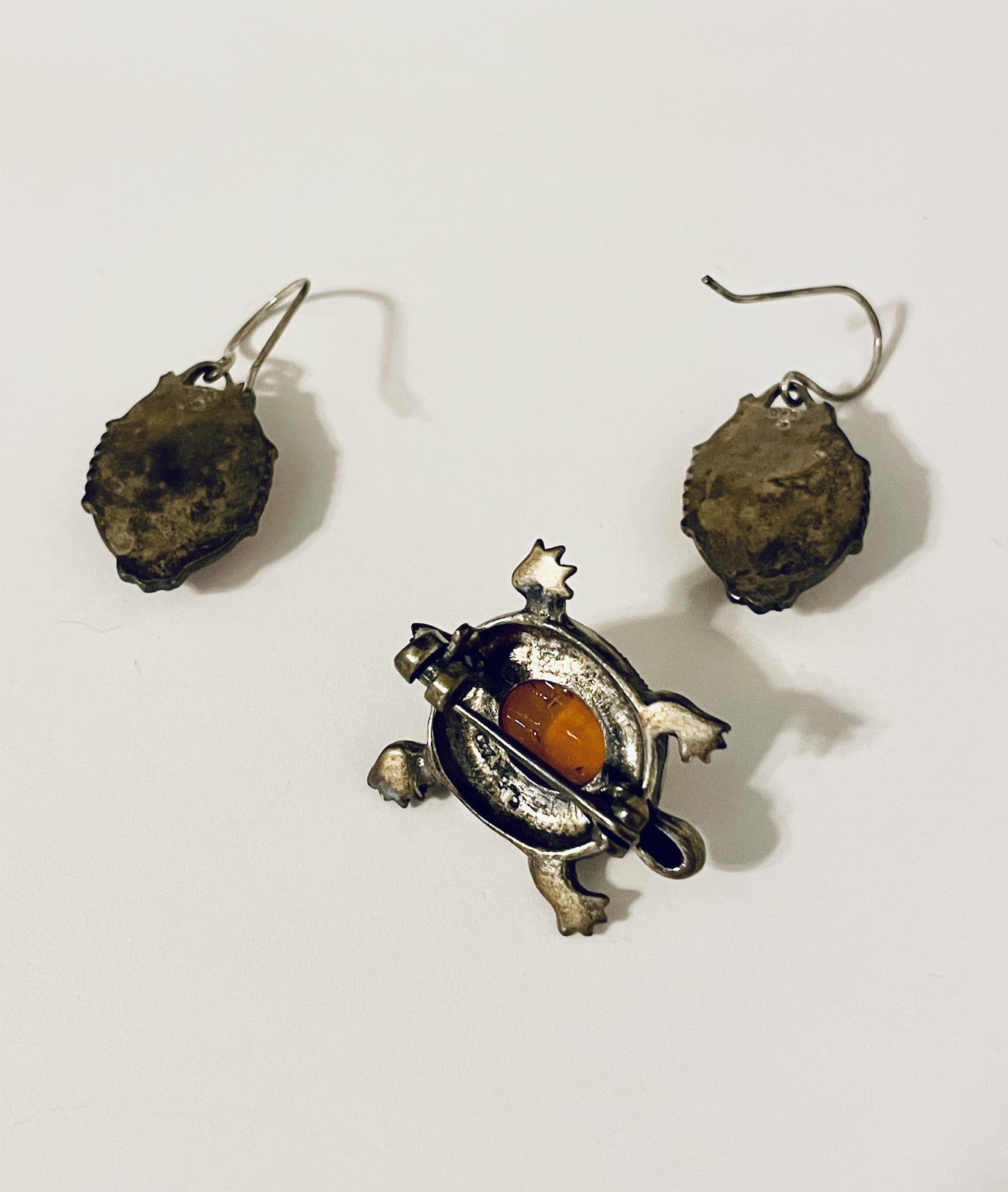 Vintage 925 Sterling Silver & Baltic Amber TURTLE Brooch Dangle Earrings Set