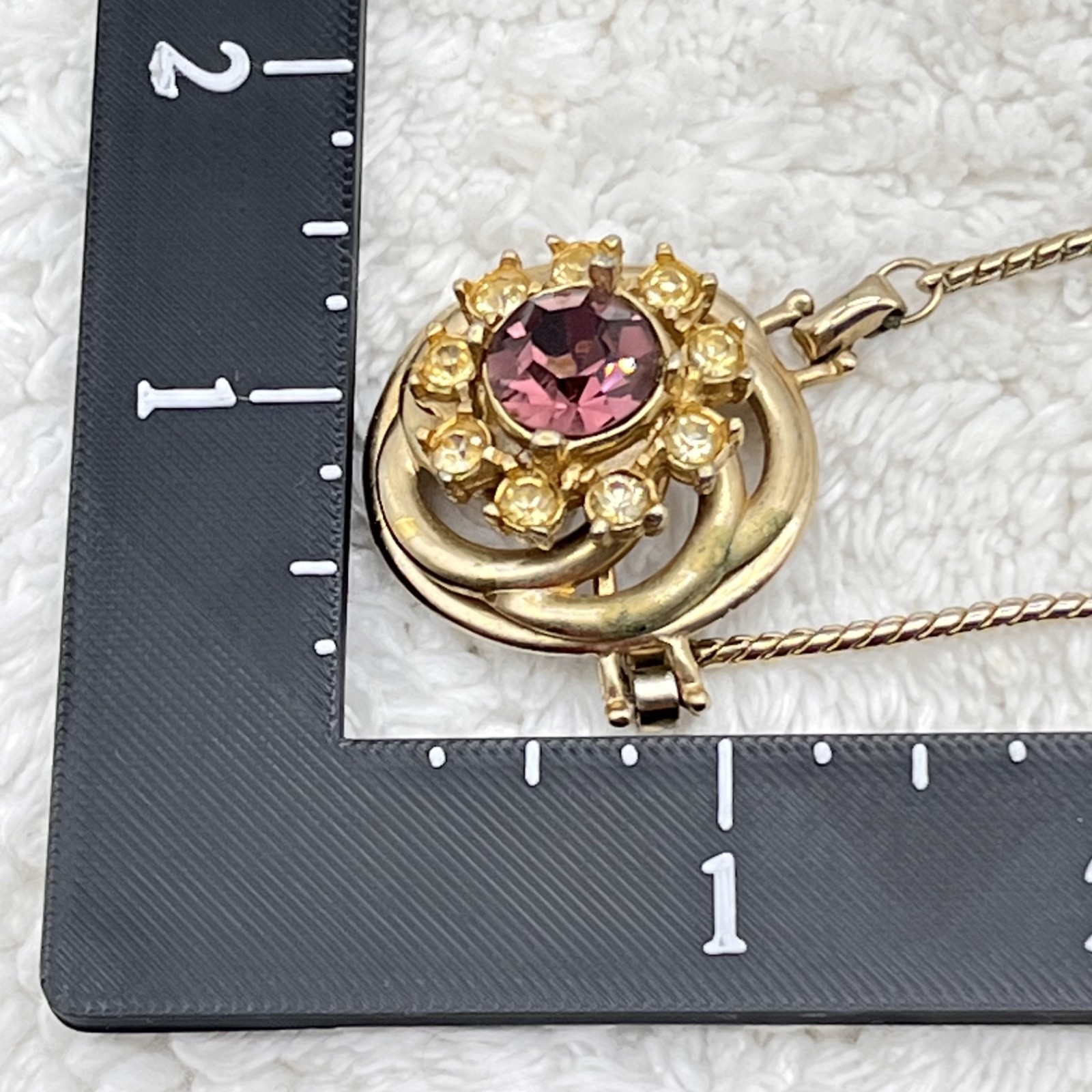 Vintage Purple Rhinestone Jewelry Set Necklace Screw Back Earrings
