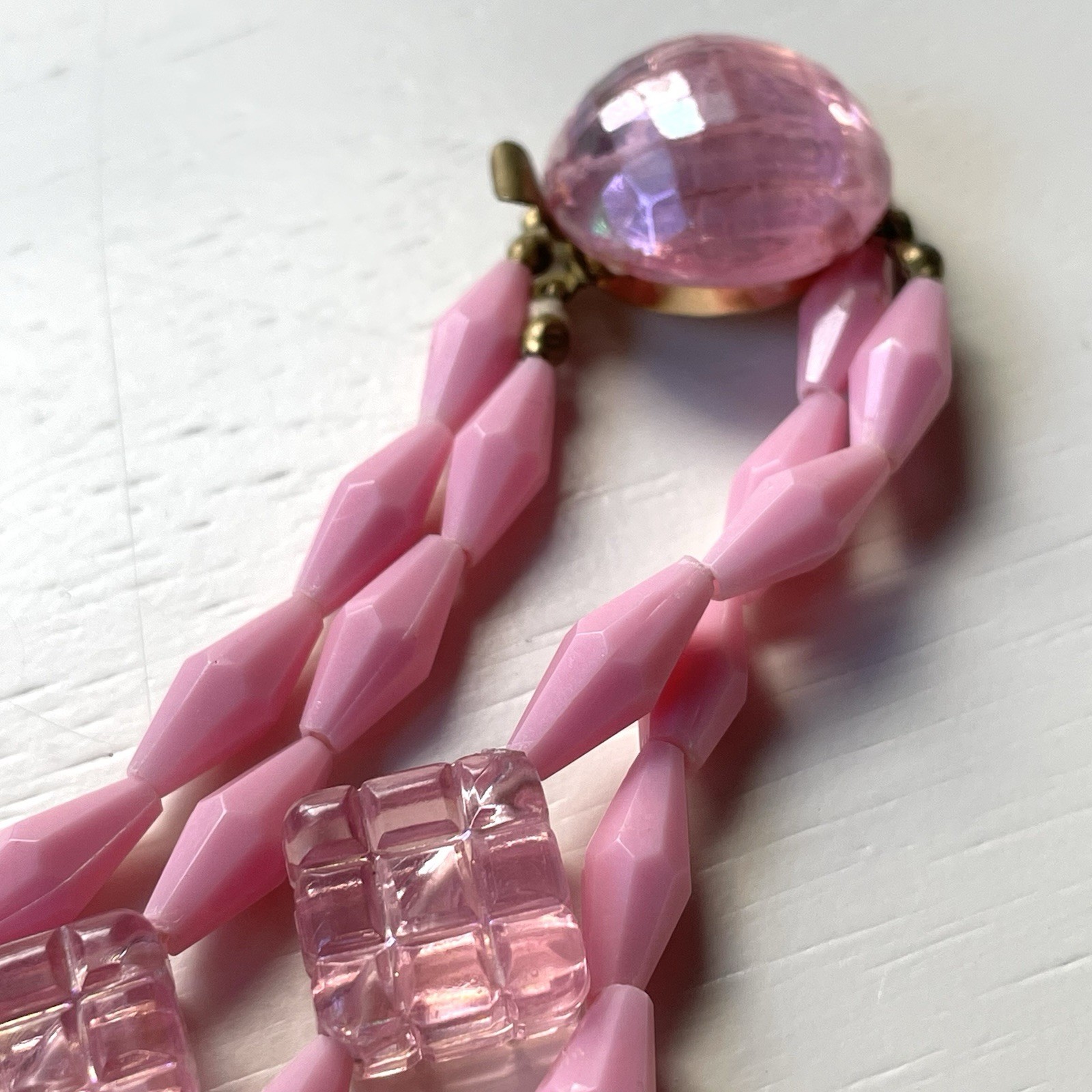 Vintage Austria pink acrylic/lucite double strand statement necklace quilted