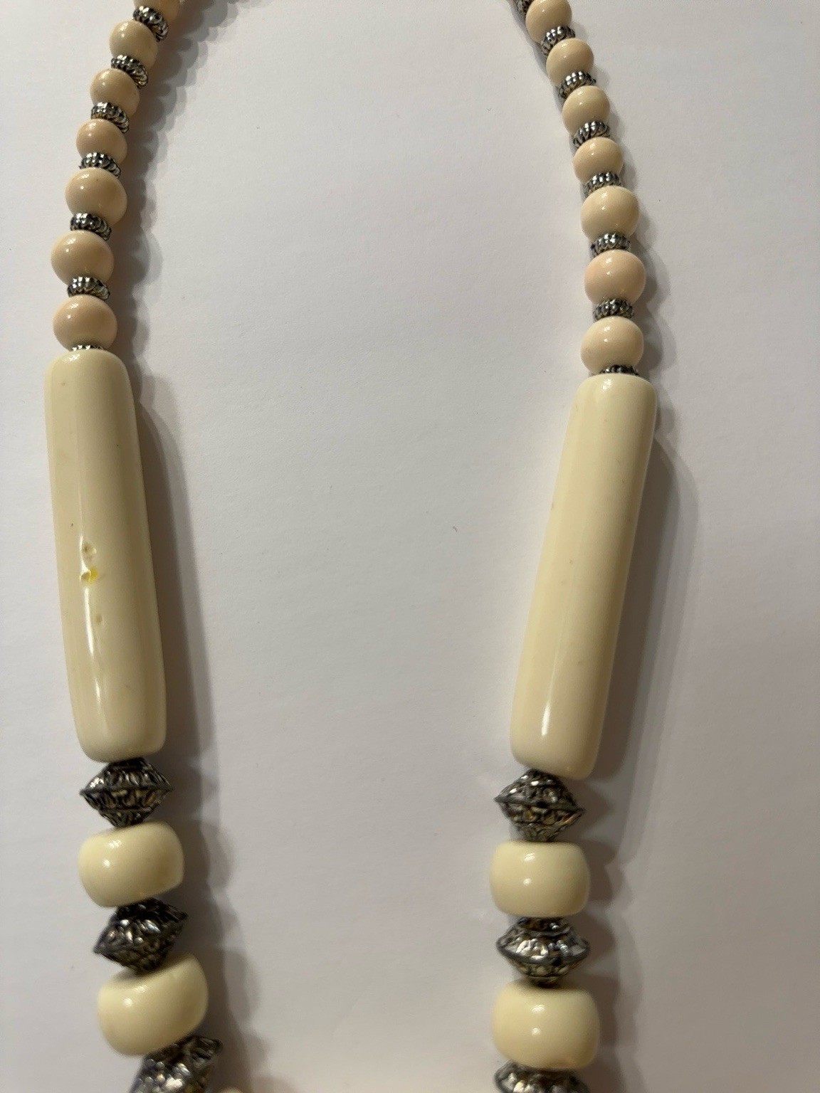 Vintage 1970s Faux Ivory Lucite 26” Statement Necklace Modernist Screw Clasp