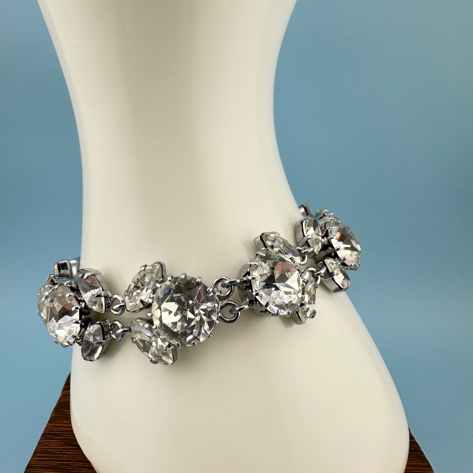 Vintage Austria Crystal Bracelet LG Dentelle Prong Set Silver Tone Safety Chain