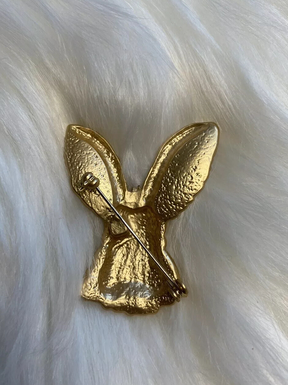 Easter Bunny Brooch RABBIT HEAD Pin brushed goldtone Statement Jewelry New