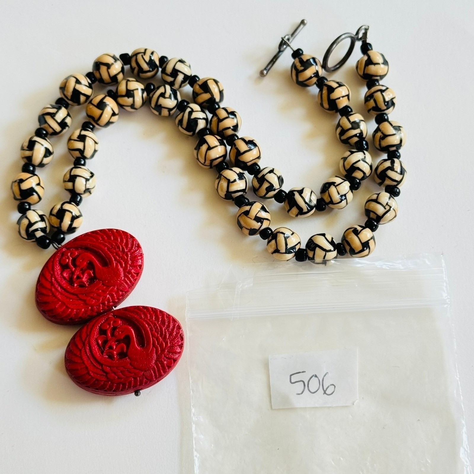 VTG Ceramic Chunky necklace Red Cinnabar Wicker Basket Weave BOHO Beads 80s 18″