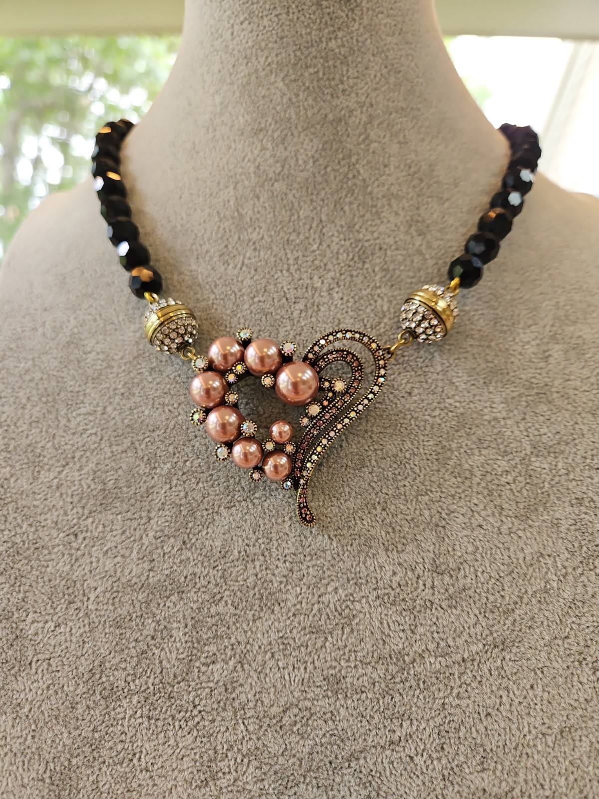 Heidi Daus Pink Pearl & Crystal MAGNETIC pendant From the Snap Apart Collection