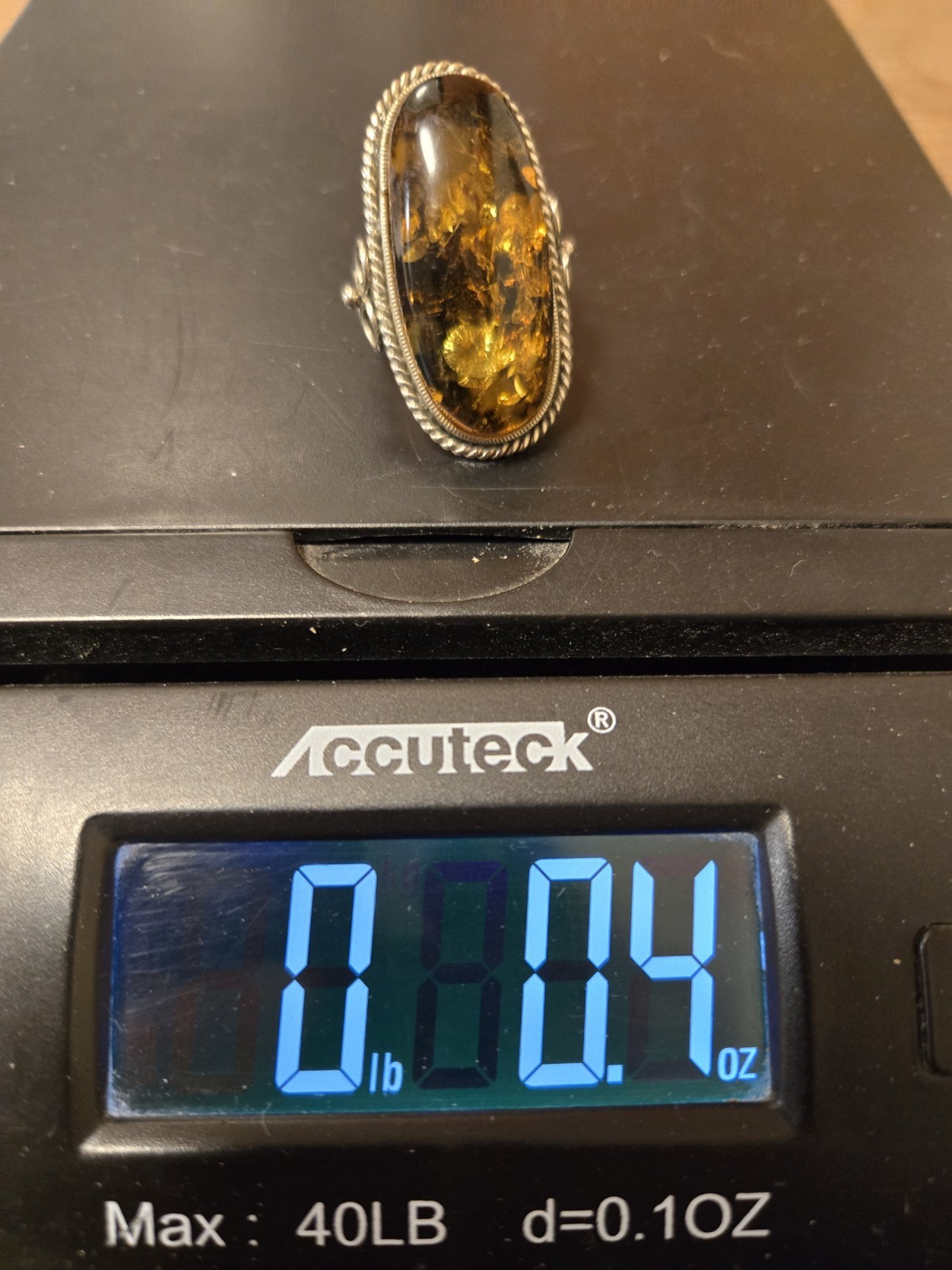 Vtg AMBER Ring SIZE 7 UV Light Tested Glows Sun Spangles Bezel Set Oval Shape