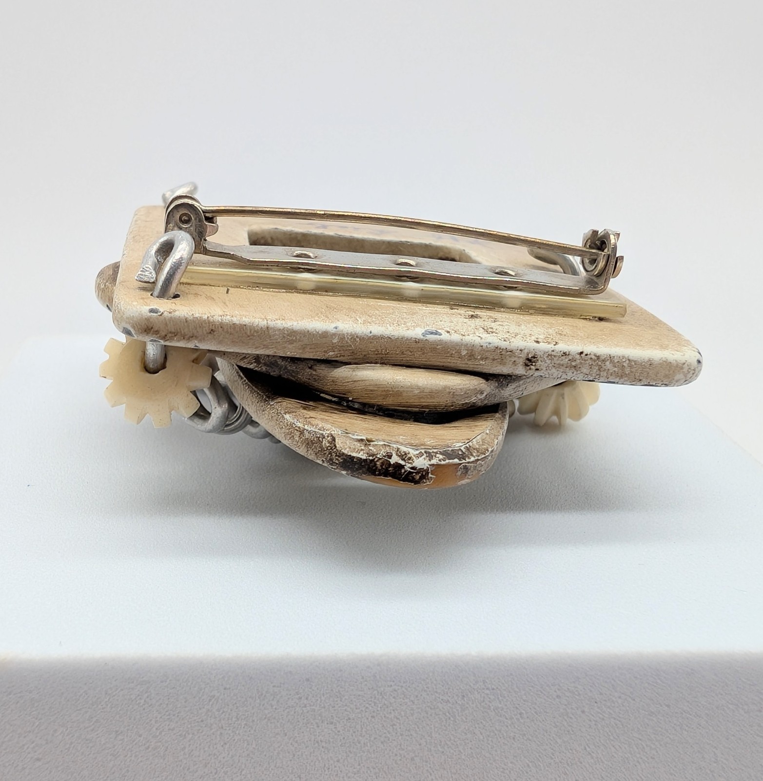 Jeff Lieb Pin Brooch Metal Wood Resin Rare Boho Retro Vintage Signed