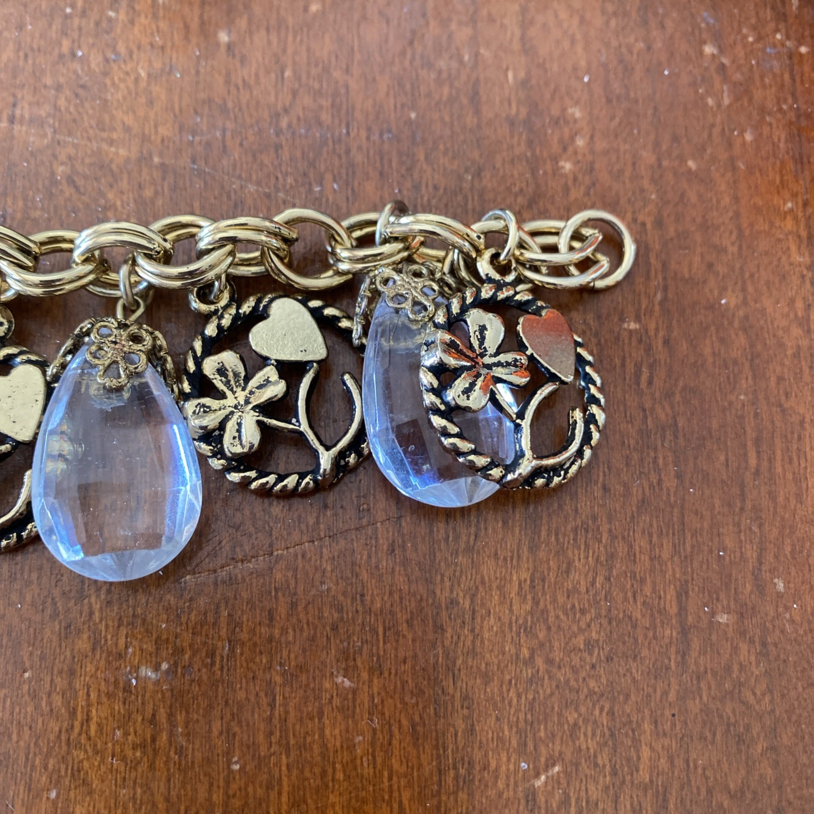 Vintage Gold Tone Good Luck Charm Bracelet Heart Four Leaf Clover Wishbone