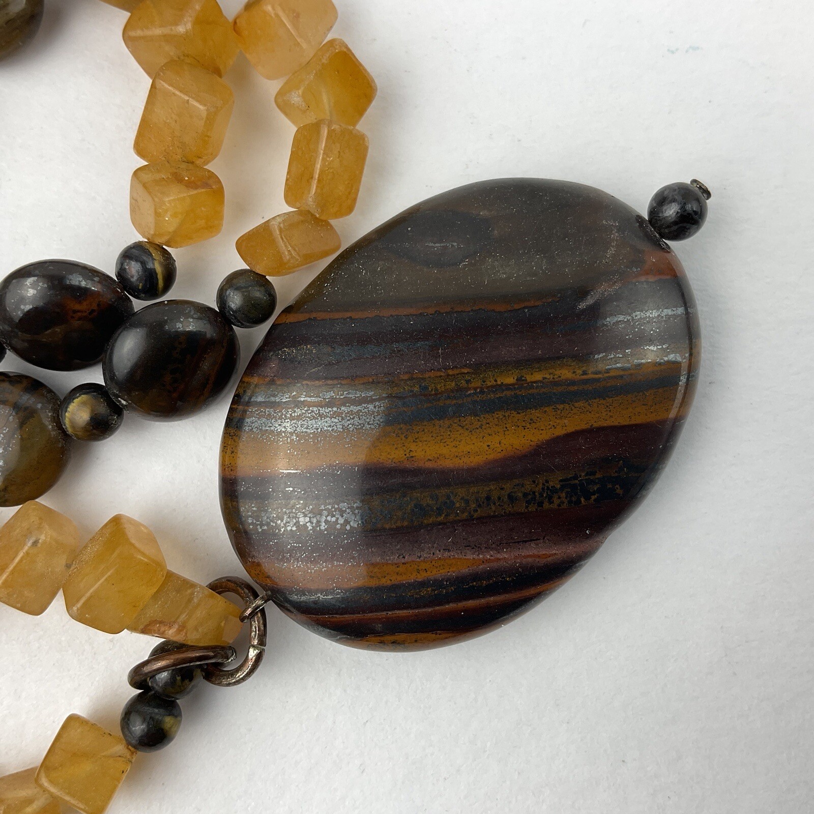 Vtg Genuine Brown Gold Tiger Iron Pendant Yellow Citrine Beaded Necklace Sz 17″