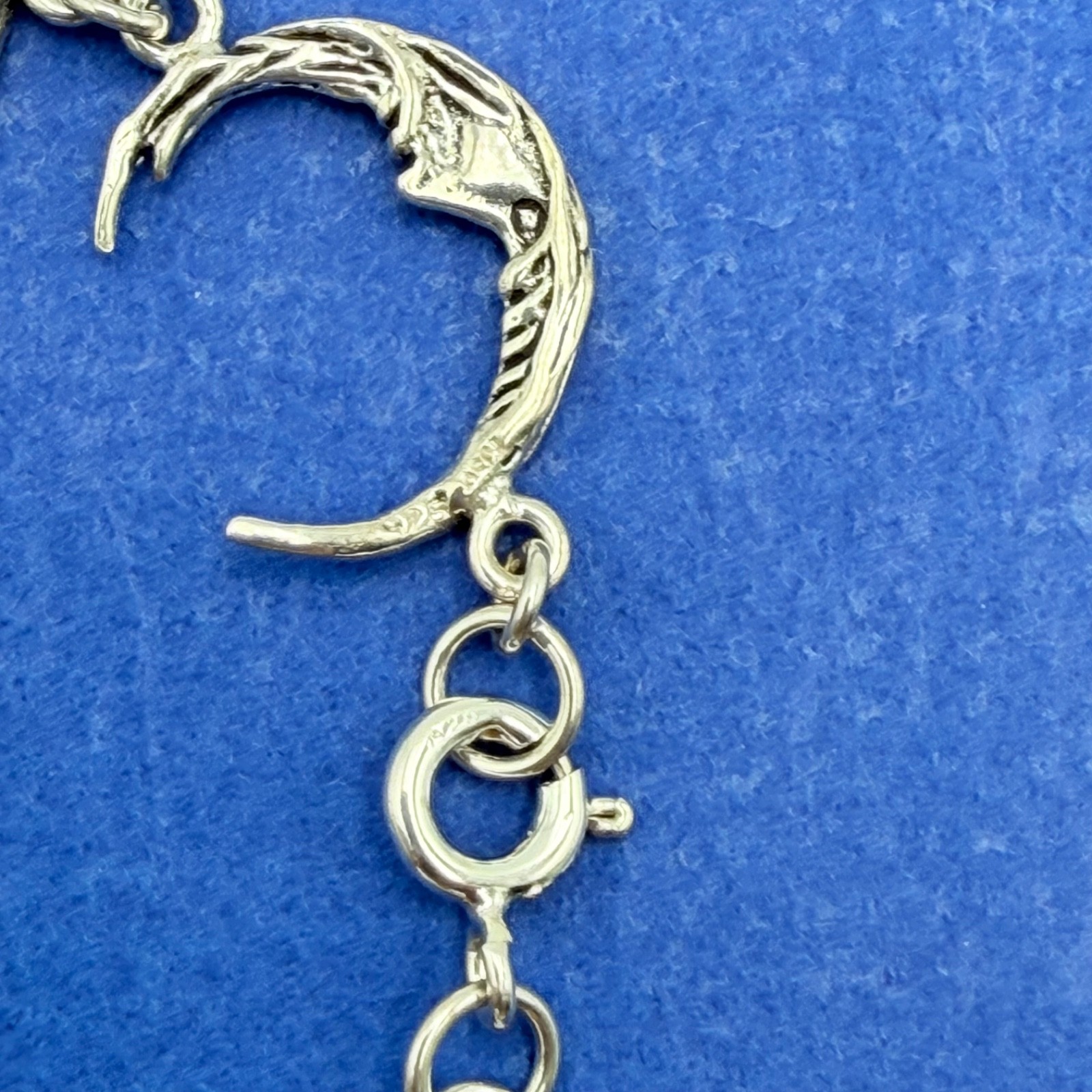 Vintage Sterling Silver 925 Crescent Moon Chain Bracelet Size 7″ New Old Stock