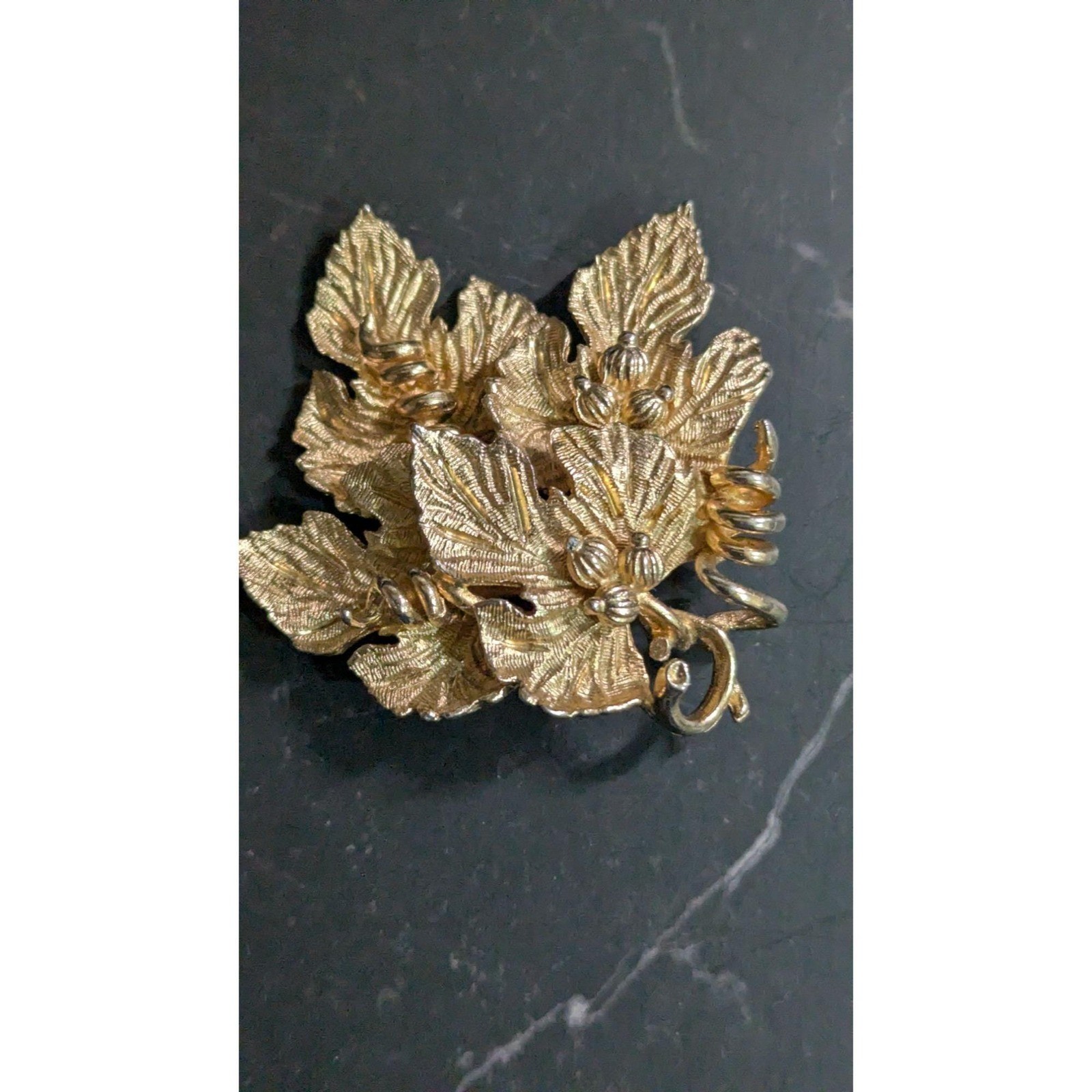 Francois Vintage Gold Tone Leaf and Acorn Brooch Pin Botanical Textured Design