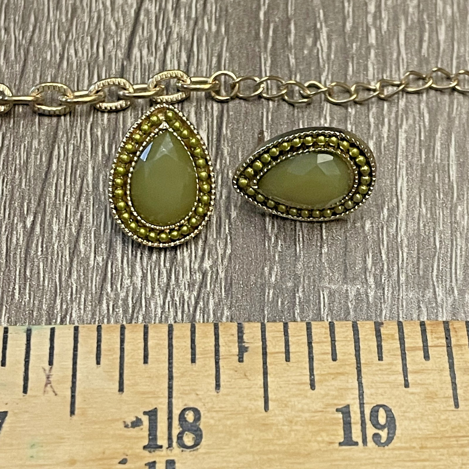 Unbranded Gold Tone Statement Necklace & Earrings Set with Olive Green Stones