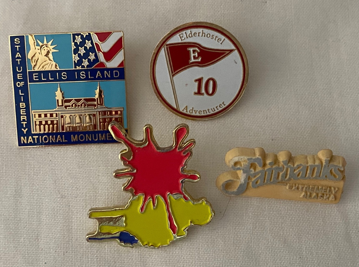 Mixed Lot 27 Vintage Lapel Pins Olympic 1984, Footix Fifa, Flags Games Cities