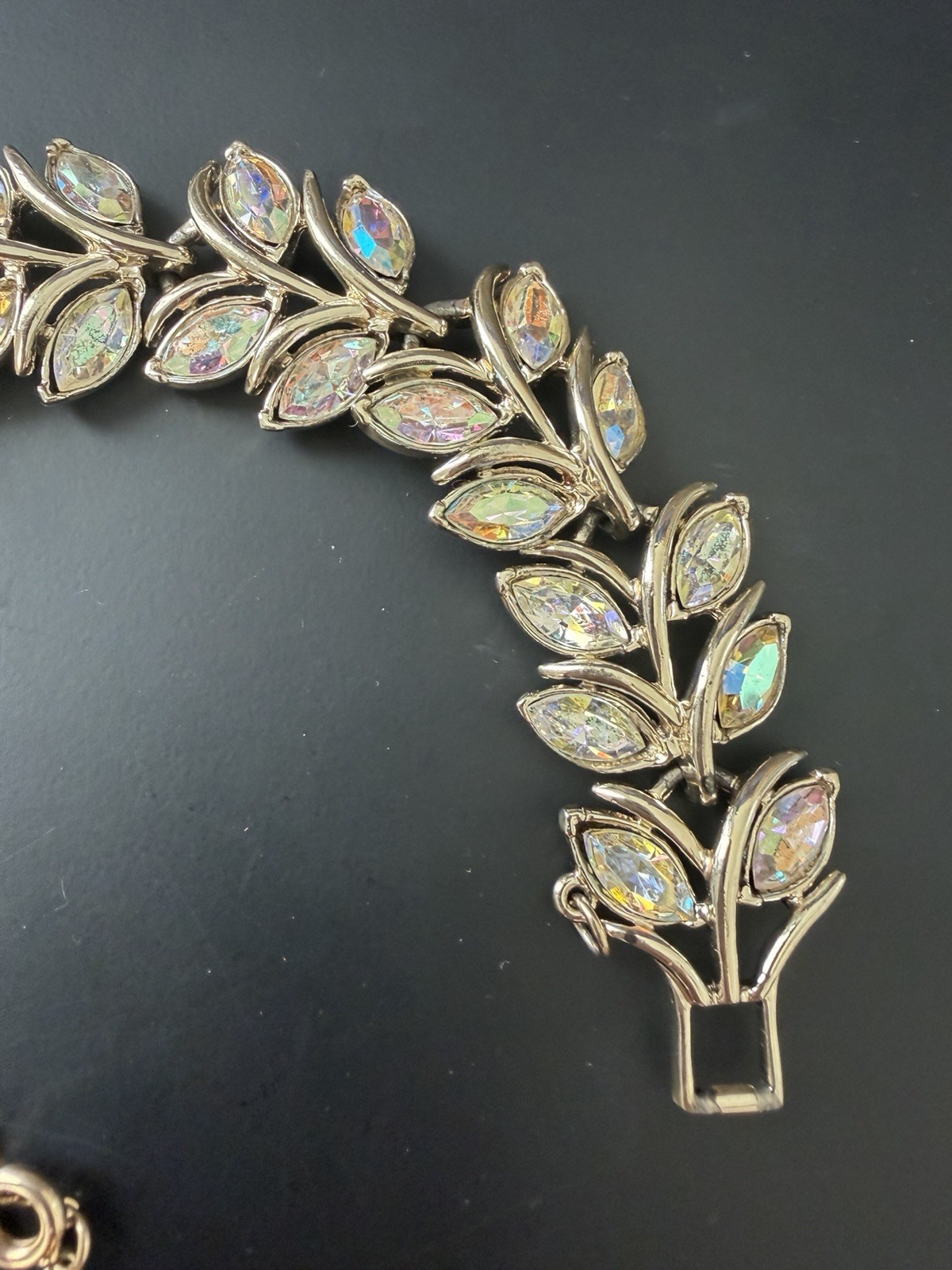 Vintage Coro Signed Clear AB Rhinestone Leaf Shape Bracelet 7.25″