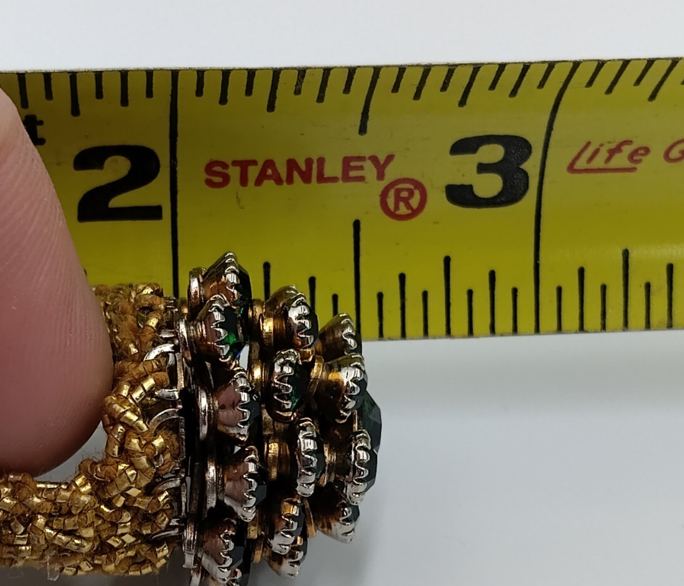 Vintage Dome Ring Green Rhinestone with Woven Stretch Golden Band