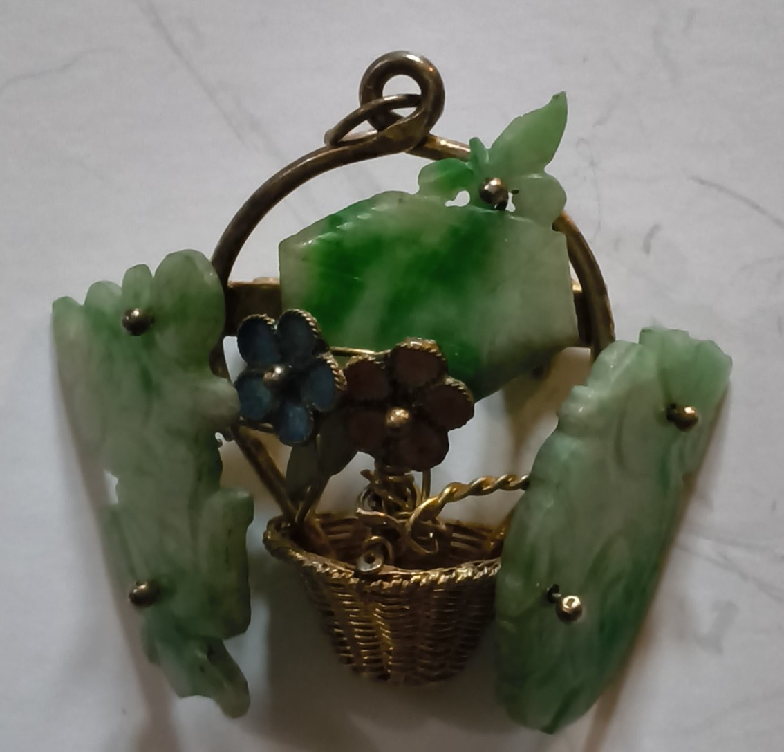 Jade Green Flower Basket Brooch Pin Gold Tone, Flowers & Plants Theme