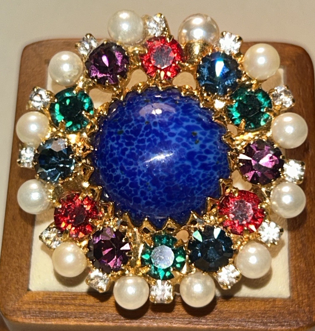 Rare Moans Couture Runway Ring Blue Art Glass Rhinestone Faux Pearl Size 5-6 80s