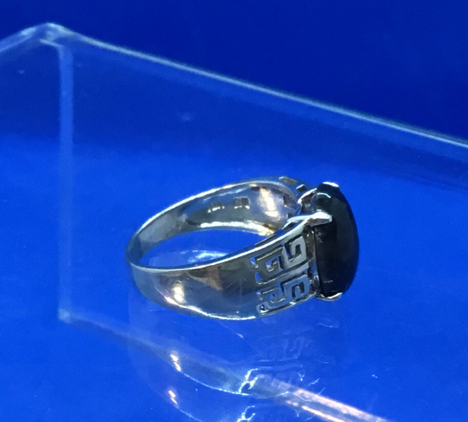 Vintage Hong Kong Sterling Ring Marked.
